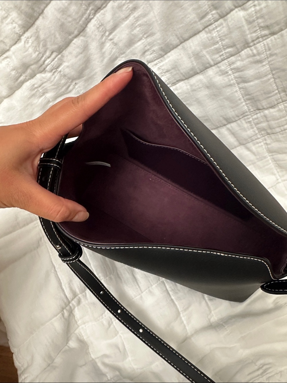 Freya Hudson bag black contrast stitching - Picture 5 of 9